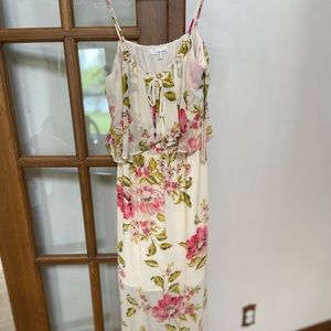 Sleeveless floral dress